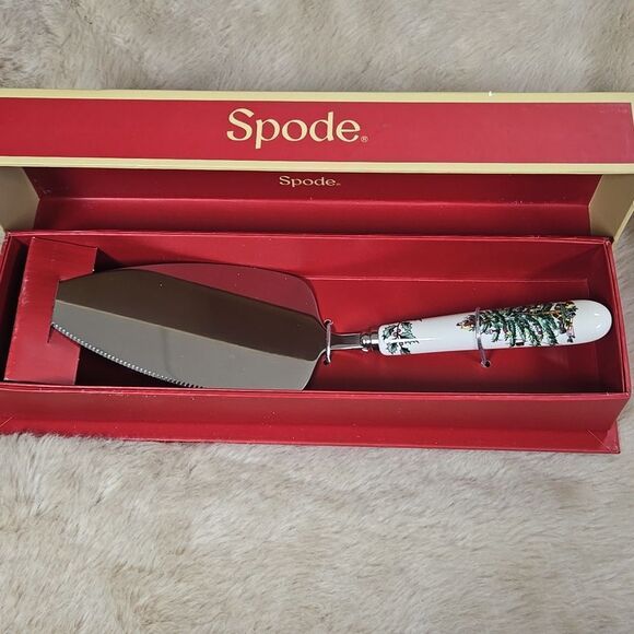 Spode Christmas Tree Cake Server - White and Silver - NEW - Picture 4 of 8